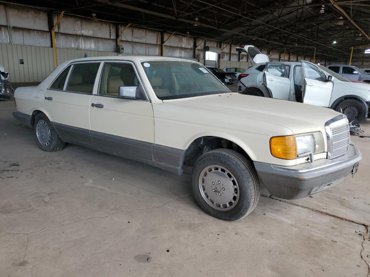 1986 Mercedes-Benz 420 Sel VIN: WDBCA35D4GA229761 Lot: 72775854