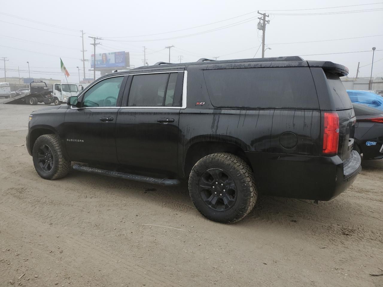 2019 Chevrolet Suburban K1500 Lt VIN: 1GNSKHKC5KR296874 Lot: 71834354