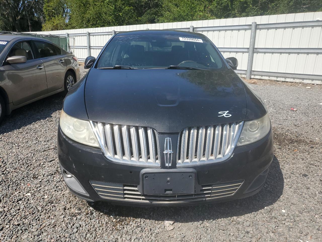 1LNHL9DR4BG600288 2011 Lincoln Mks