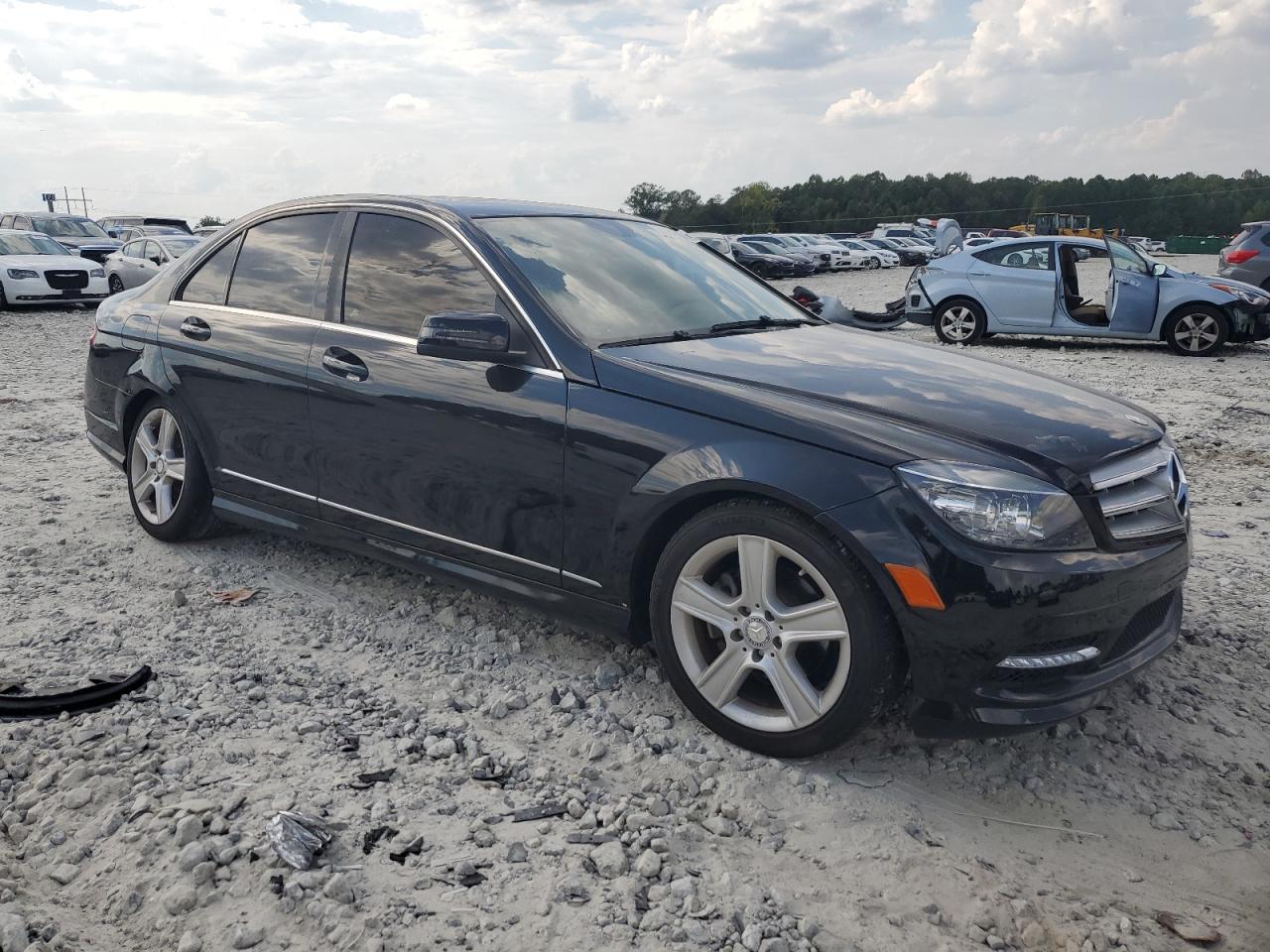 WDDGF5EB7BA414786 2011 Mercedes-Benz C 300