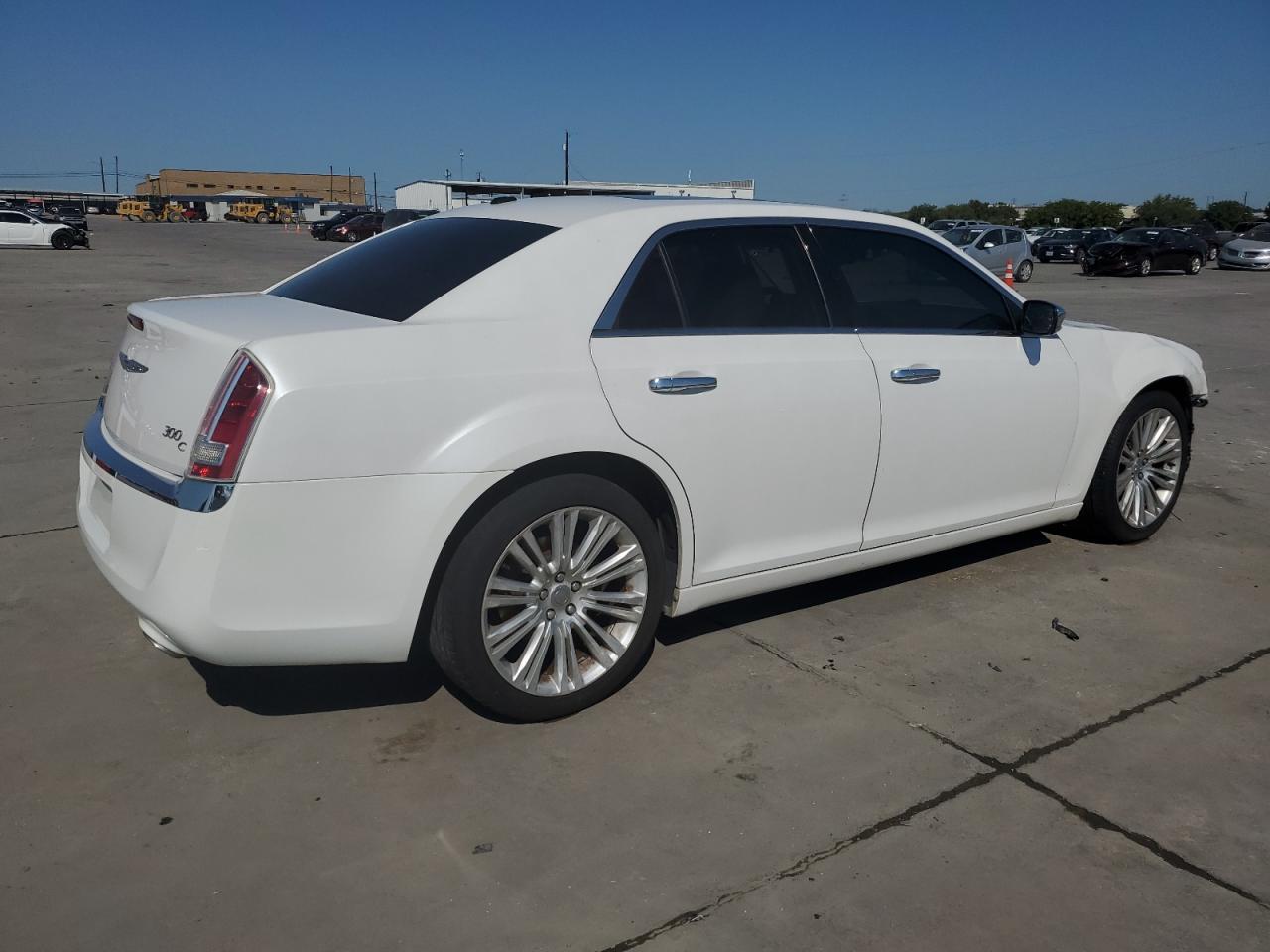 2C3CCAET3CH136303 2012 Chrysler 300C