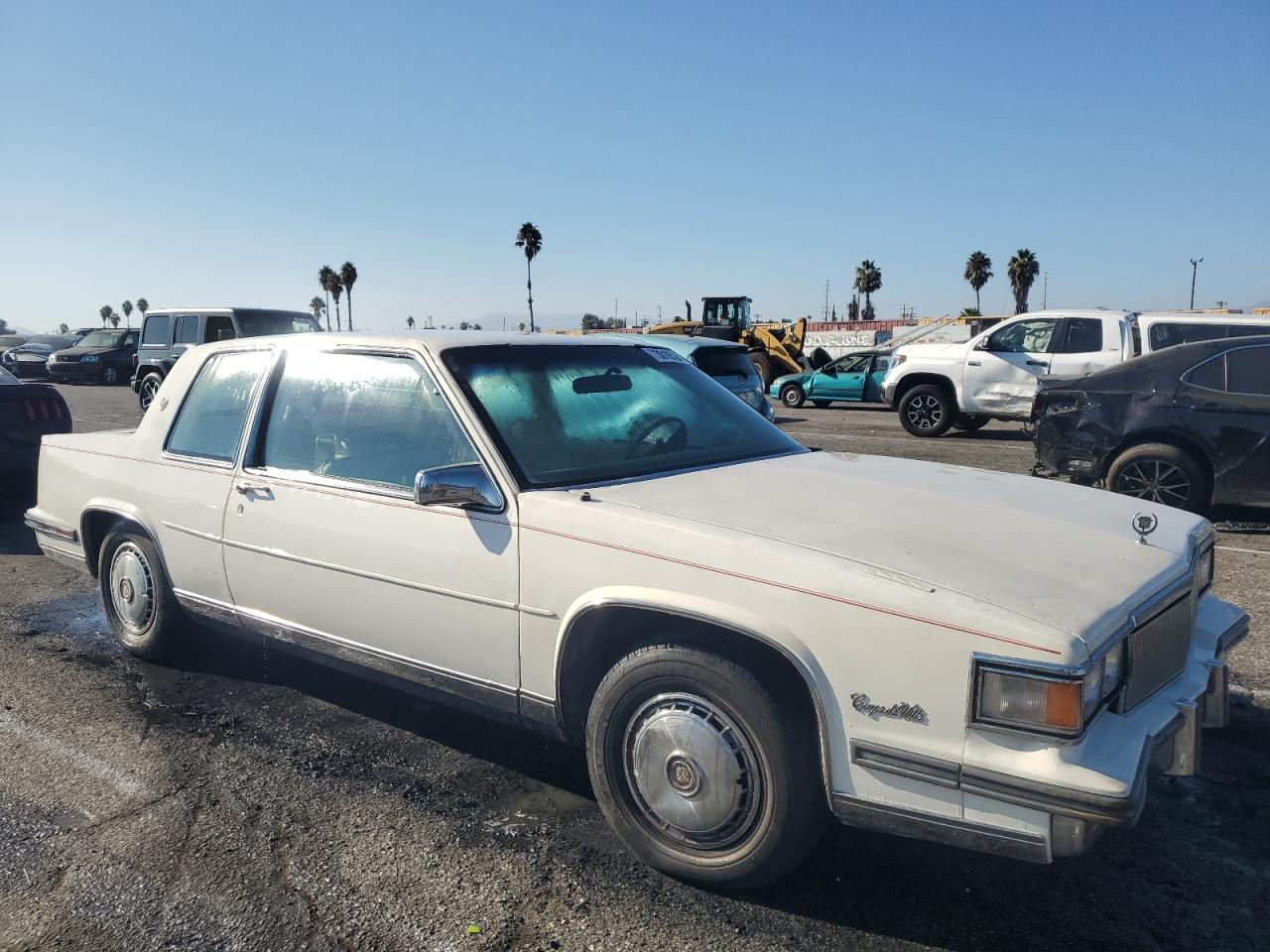 1986 Cadillac Deville Base VIN: 1G6CD4785G4323082 Lot: 73018524