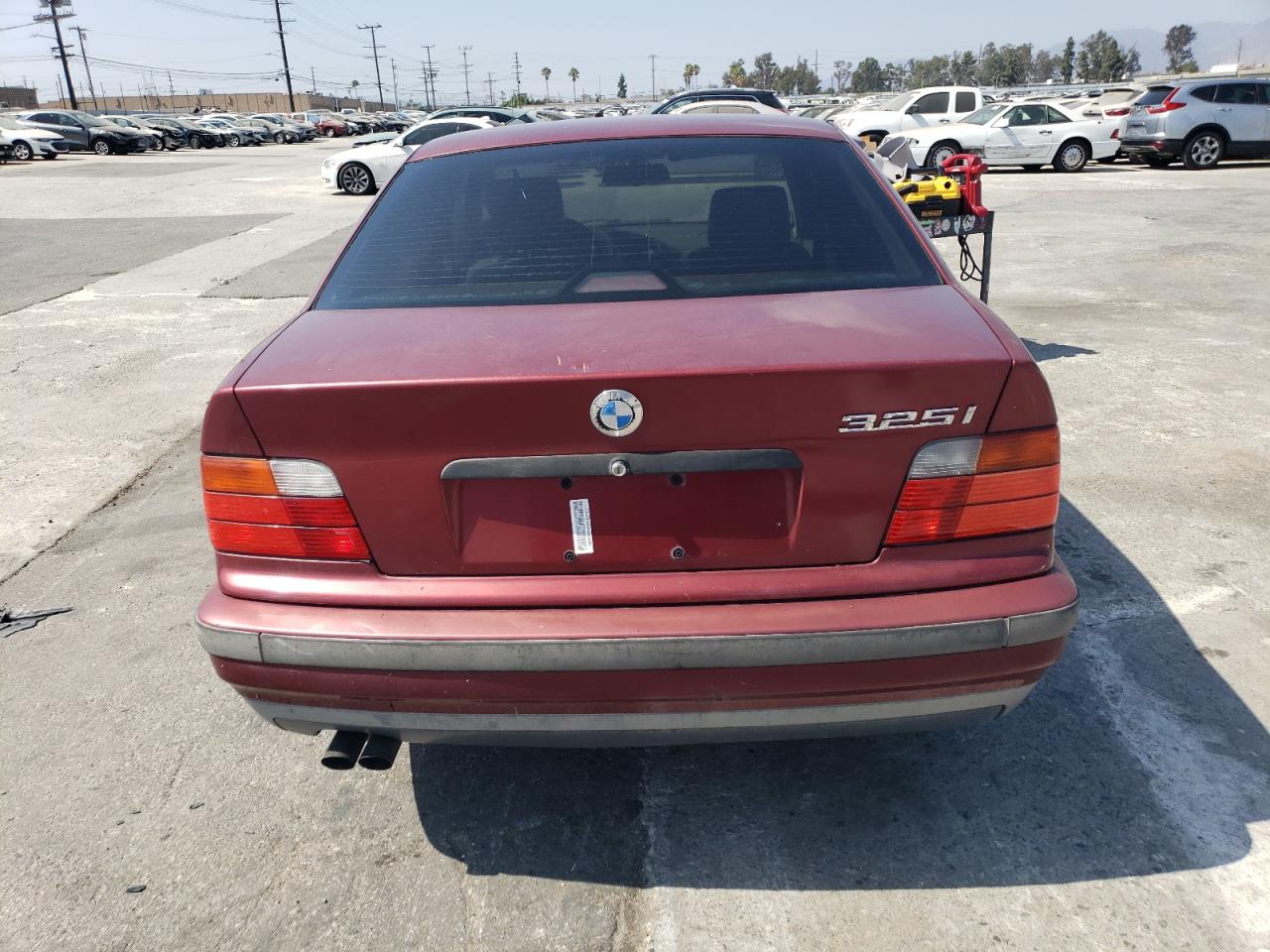 WBACB3324SFE24027 1995 BMW 325 I