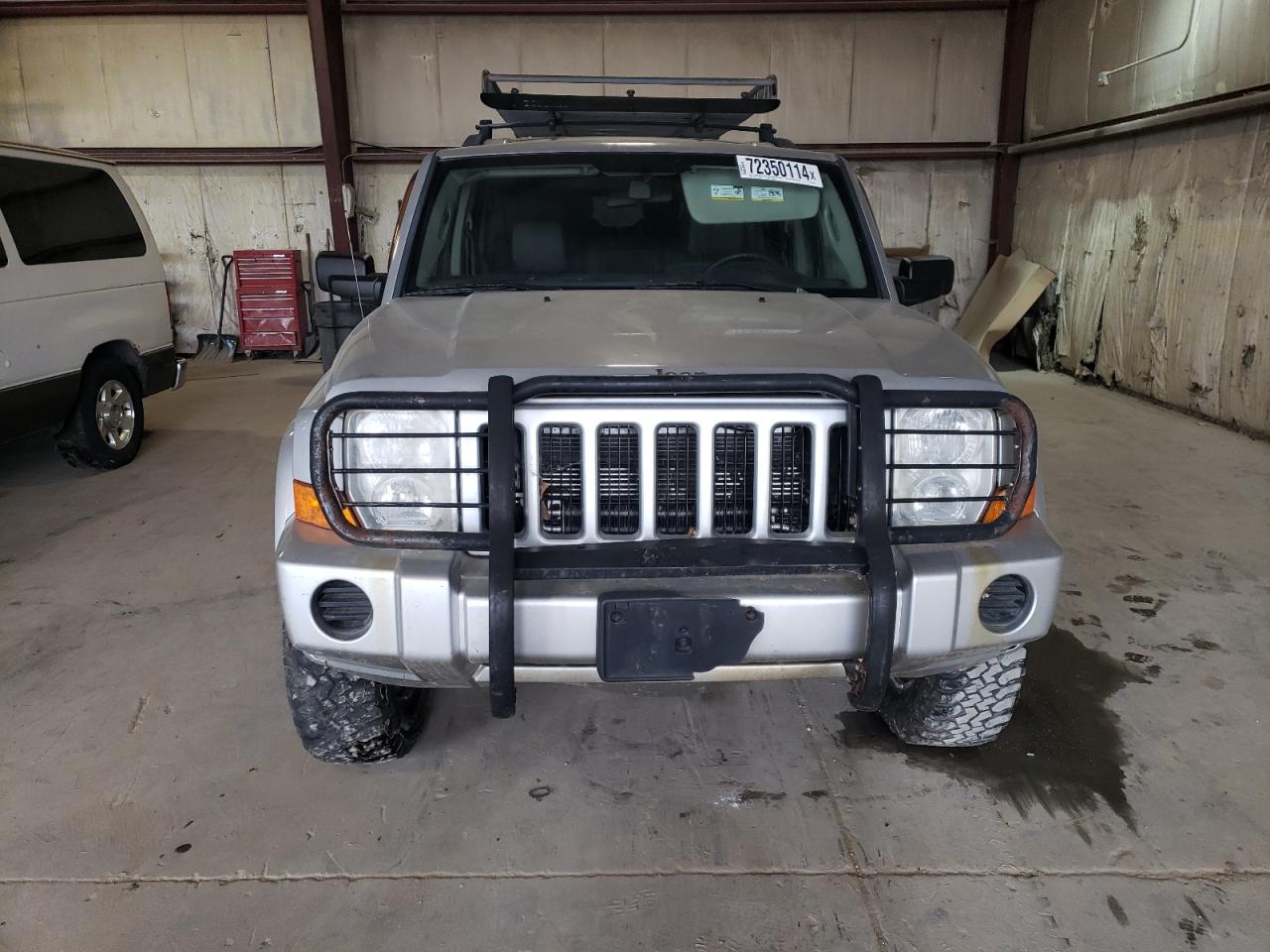 2006 Jeep Commander VIN: 1J8HG48N56C153642 Lot: 72350114