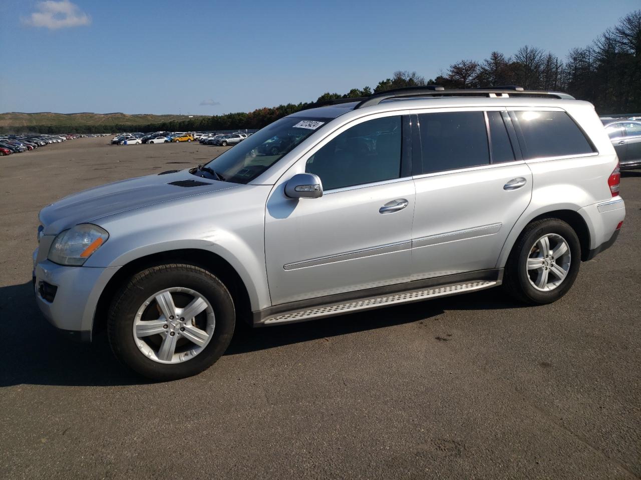 2007 Mercedes-Benz Gl 450 4Matic VIN: 4JGBF71E97A122852 Lot: 71273424