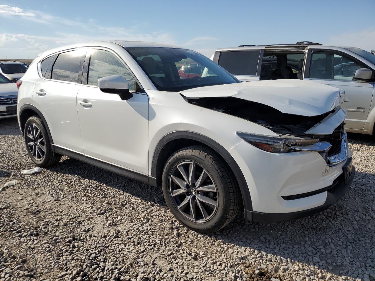 JM3KFADLXH0209606 2017 Mazda Cx-5 Grand Touring