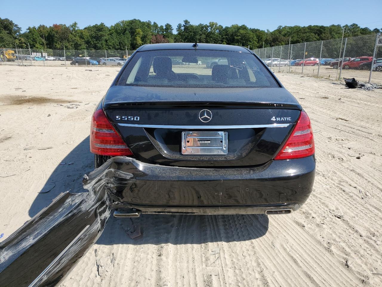 2010 Mercedes-Benz S 550 4Matic VIN: WDDNG8GB9AA327246 Lot: 70307264