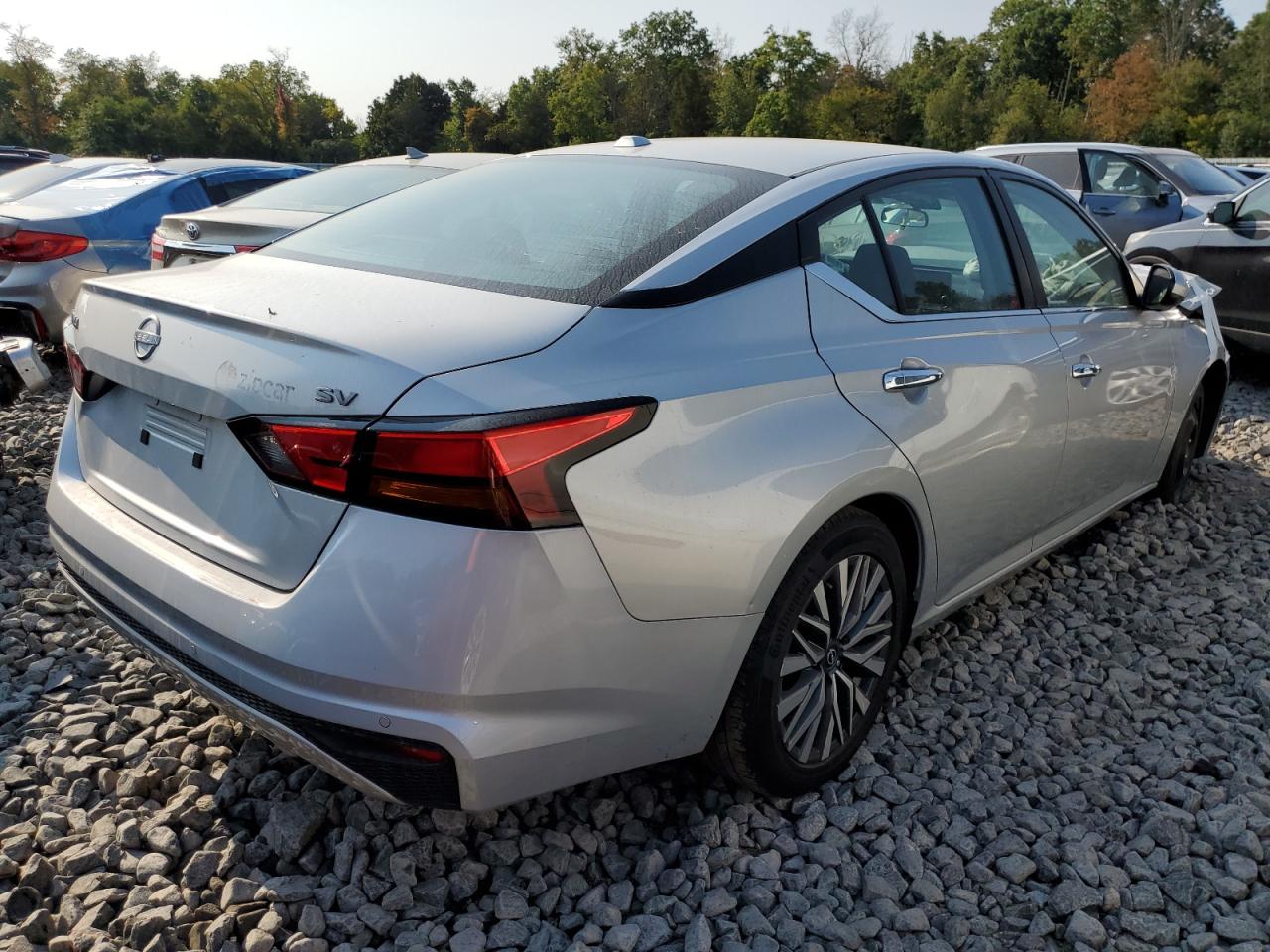 2023 Nissan Altima Sv VIN: 1N4BL4DV7PN364075 Lot: 68745444