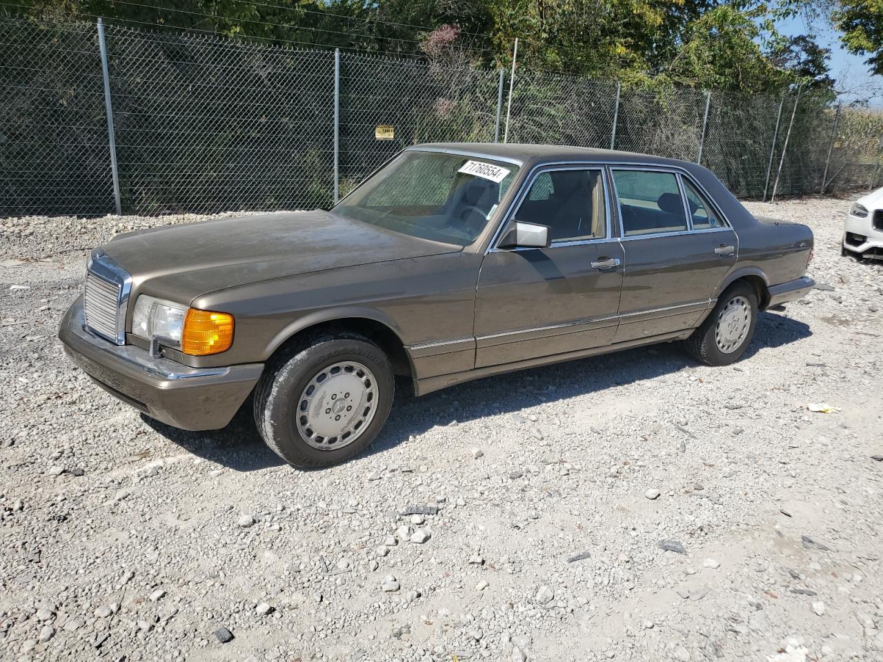 1987 Mercedes-Benz 420 Sel VIN: WDBCA35D0HA311262 Lot: 71760554