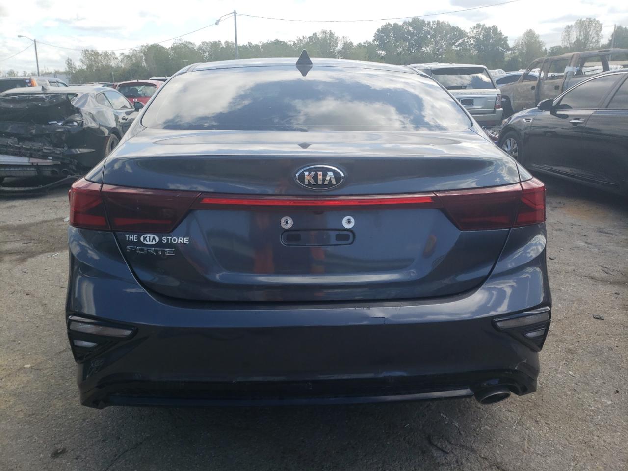 3KPF24AD0KE108612 2019 Kia Forte Fe