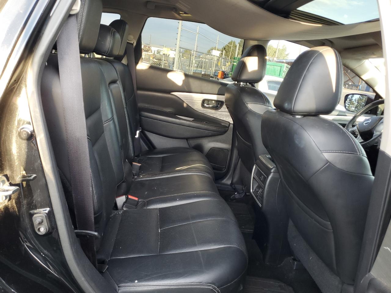 5N1AZ2MH7FN229739 2015 Nissan Murano S