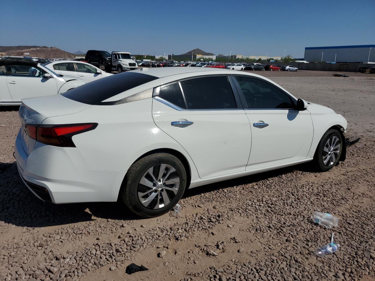 1N4BL4BV2LC215890 2020 Nissan Altima S