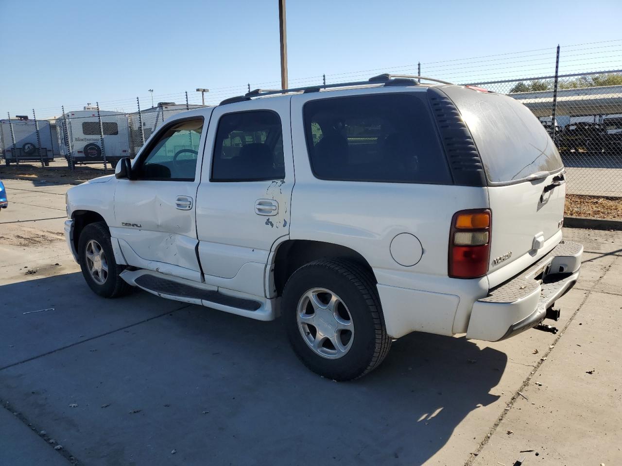 2003 GMC Yukon Denali VIN: 1GKEK63U53J344010 Lot: 69826464