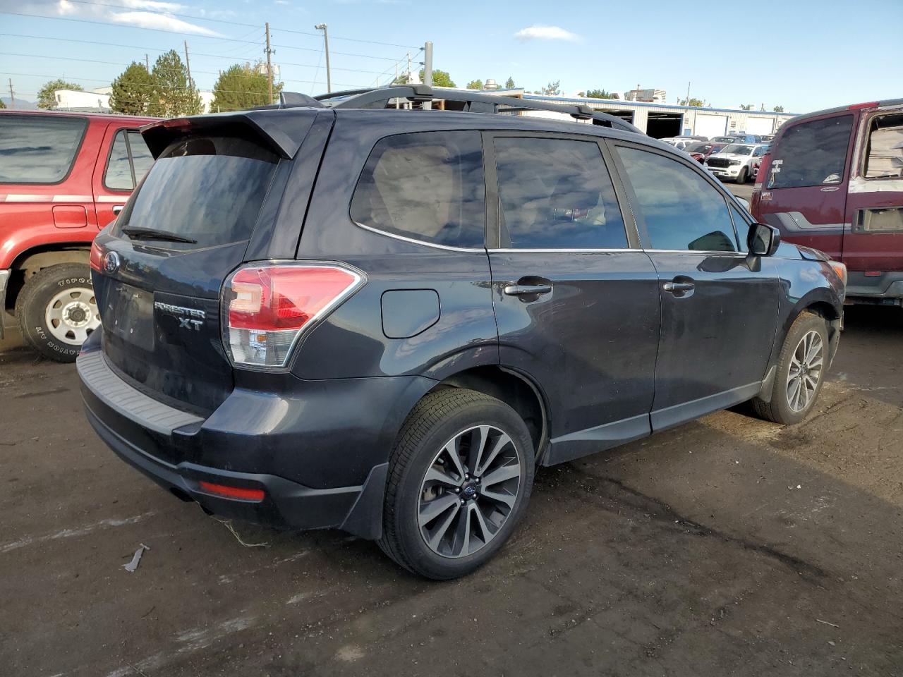 JF2SJGEC3HH565648 2017 Subaru Forester 2.0Xt Premium