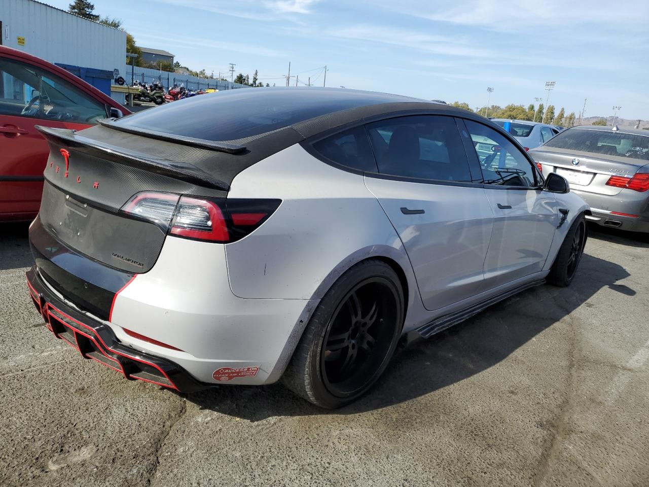 5YJ3E1EBXJF055993 2018 Tesla Model 3