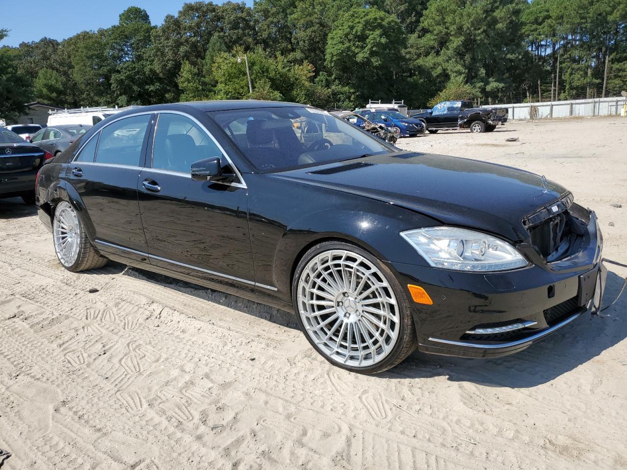 2010 Mercedes-Benz S 550 4Matic VIN: WDDNG8GB9AA327246 Lot: 70307264