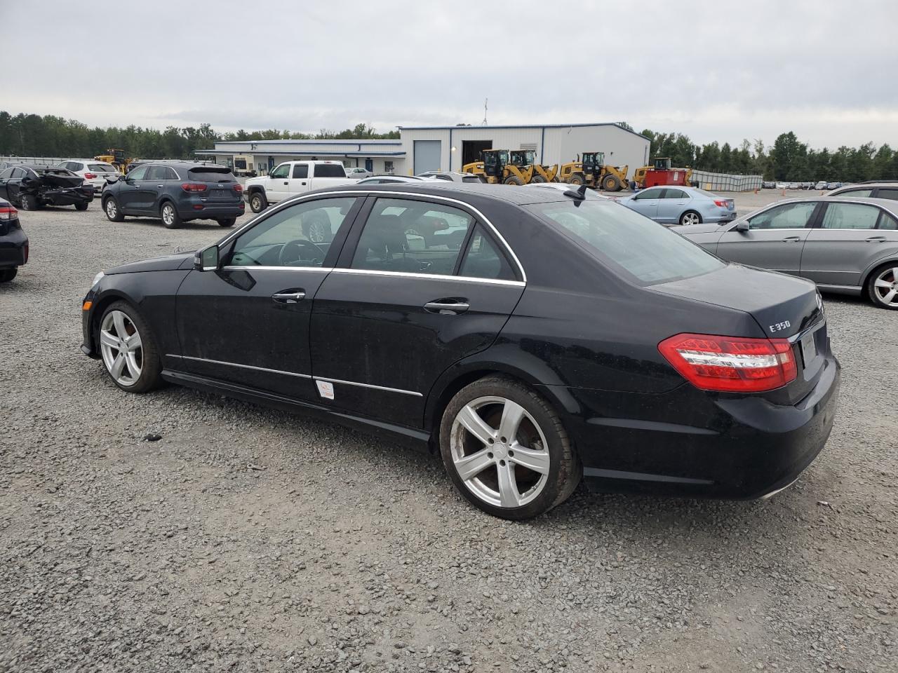 2011 Mercedes-Benz E 350 4Matic VIN: WDDHF8HB9BA487658 Lot: 72977964