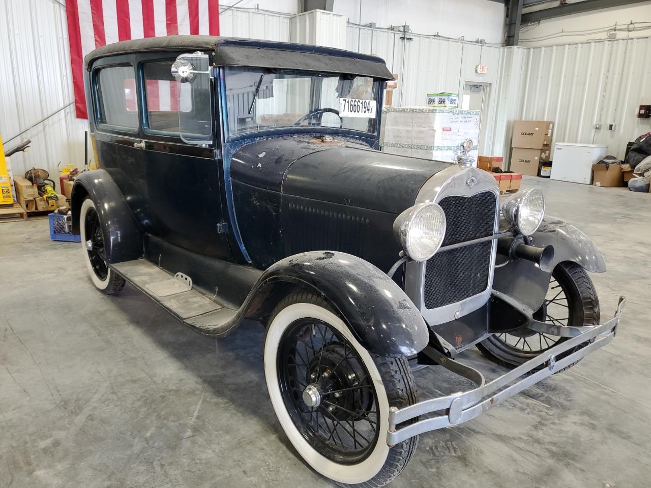 A2536650 1929 Ford 1220 Hst