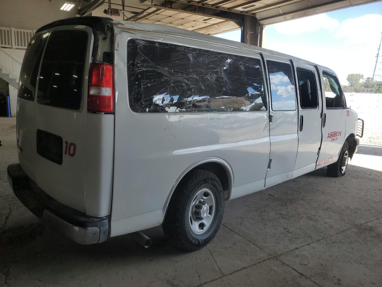 2021 Chevrolet Express G3500 Ls VIN: 1GAZGNF71M1231583 Lot: 71433874