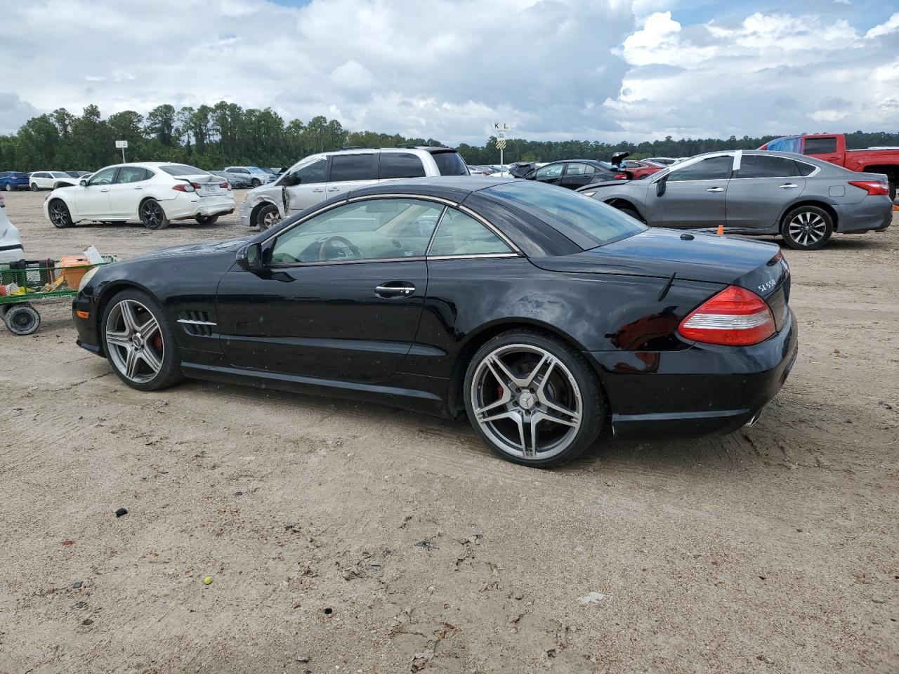 2009 Mercedes-Benz Sl 550 VIN: WDBSK71F99F143746 Lot: 70638304