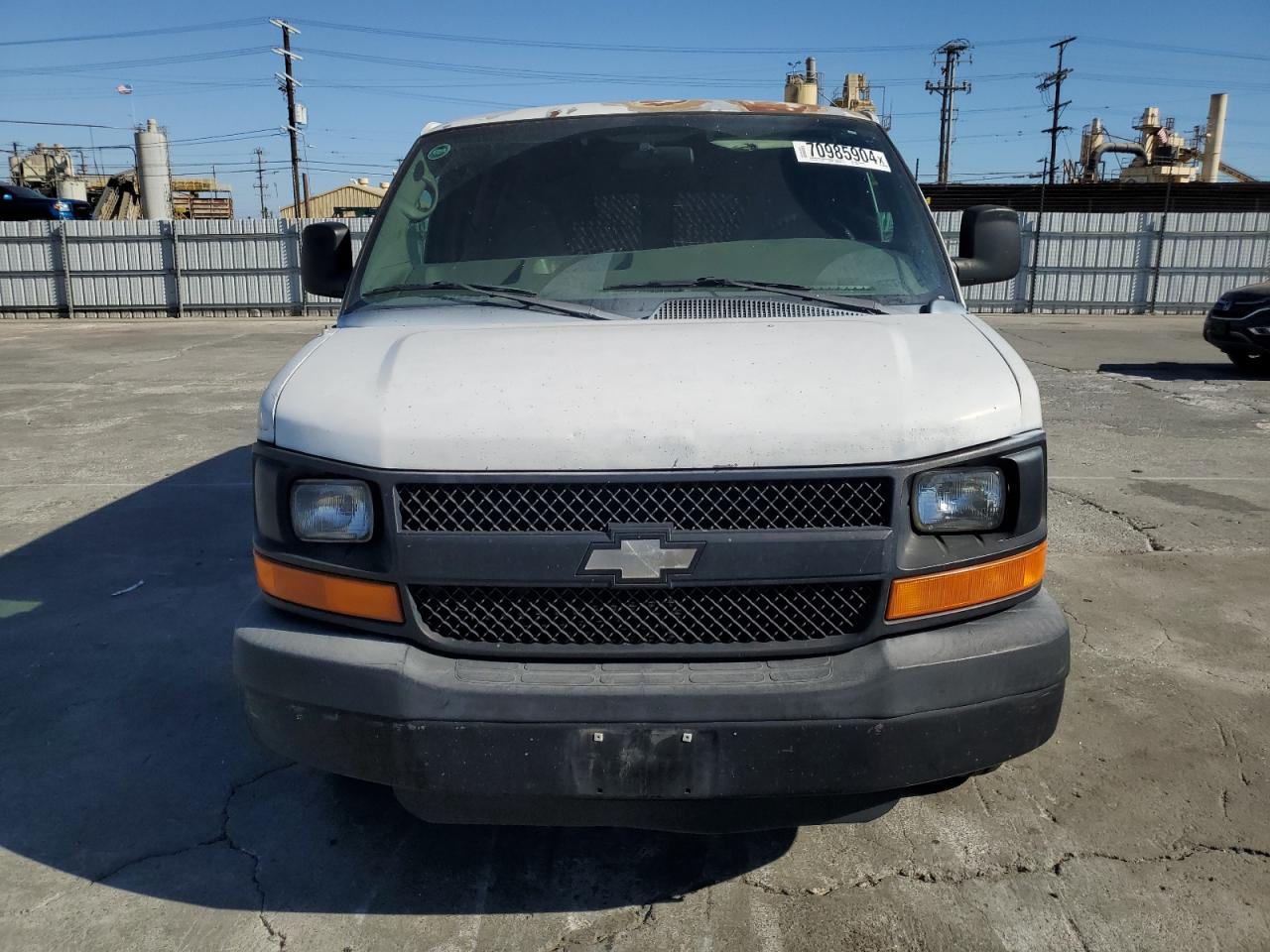 2005 Chevrolet Express G2500 VIN: 1GCGG25V551263953 Lot: 70985904