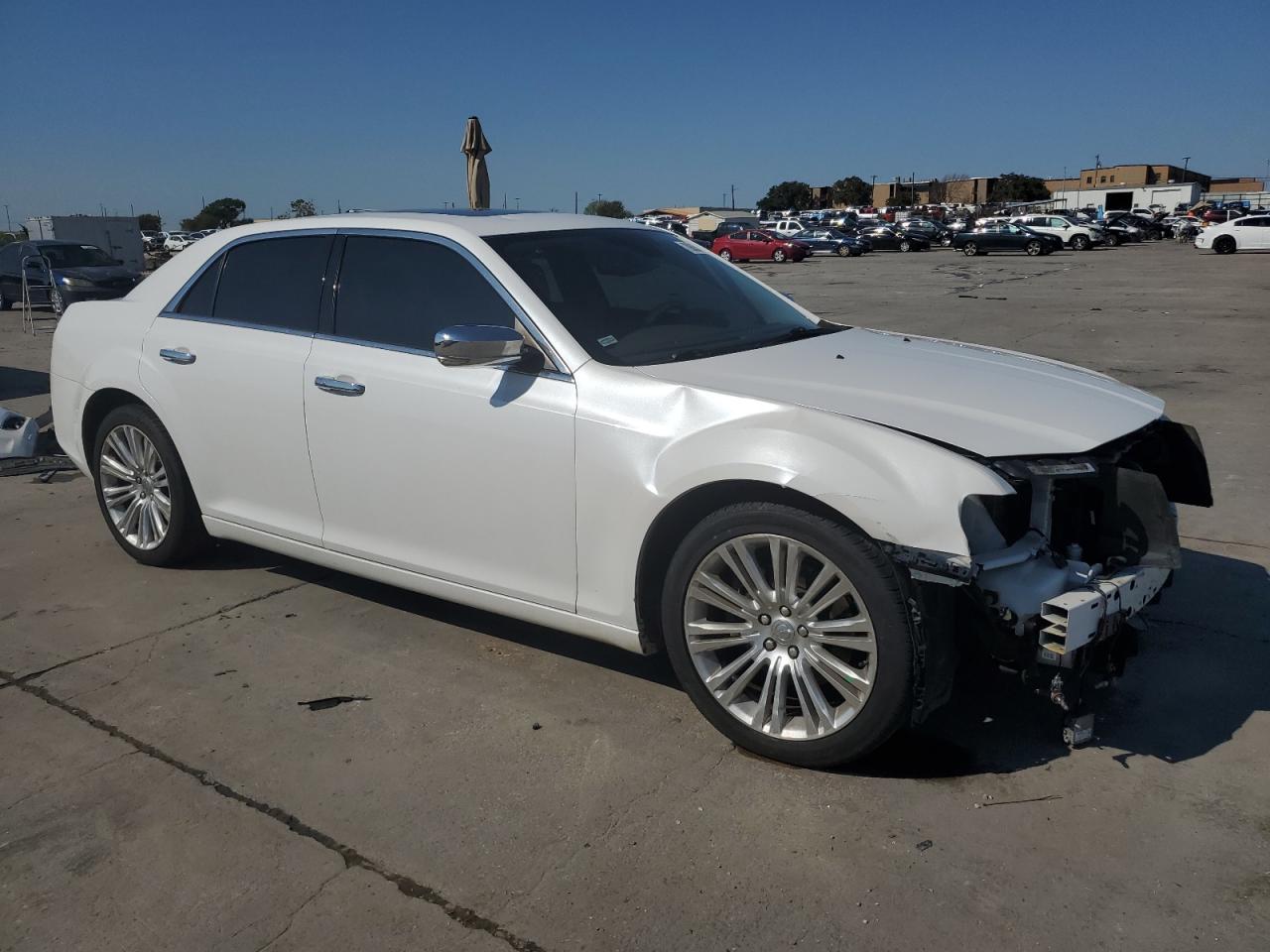 2C3CCAET3CH136303 2012 Chrysler 300C