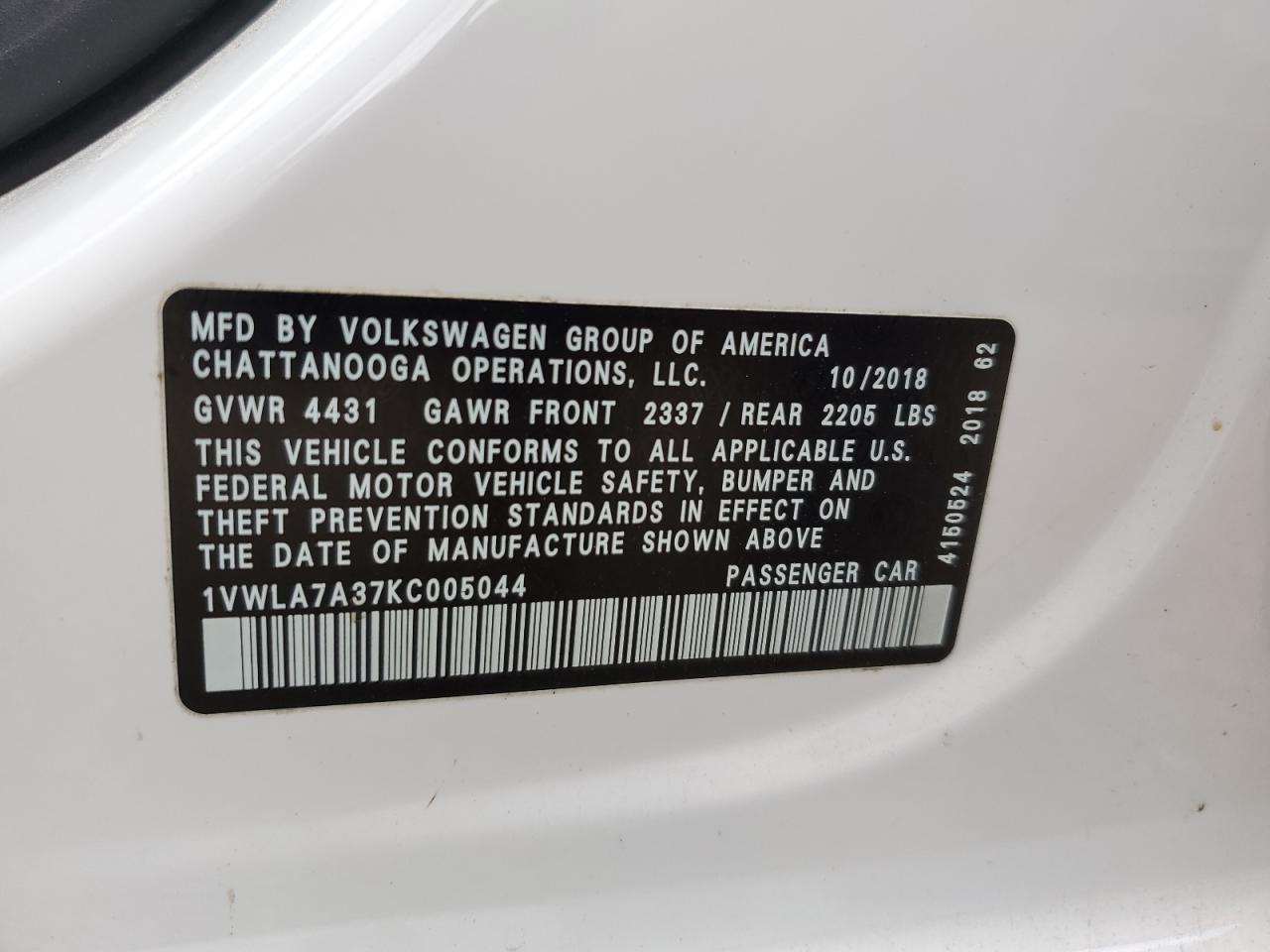 1VWLA7A37KC005044 2019 Volkswagen Passat Wolfsburg