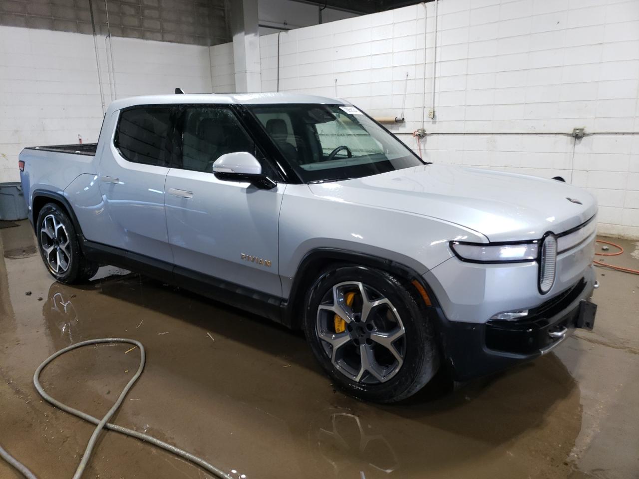 7FCTGAAA3PN017193 2023 Rivian R1T Adventure