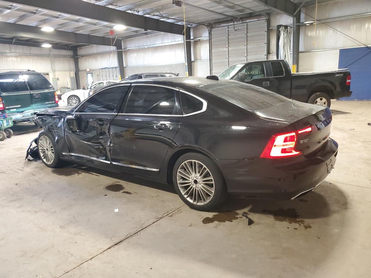 LVY992ML6JP019005 2018 Volvo S90 T6 Inscription