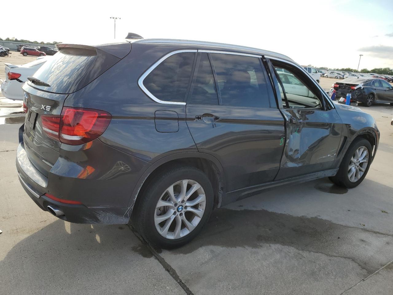 5UXKR2C57E0H31812 2014 BMW X5 Sdrive35I