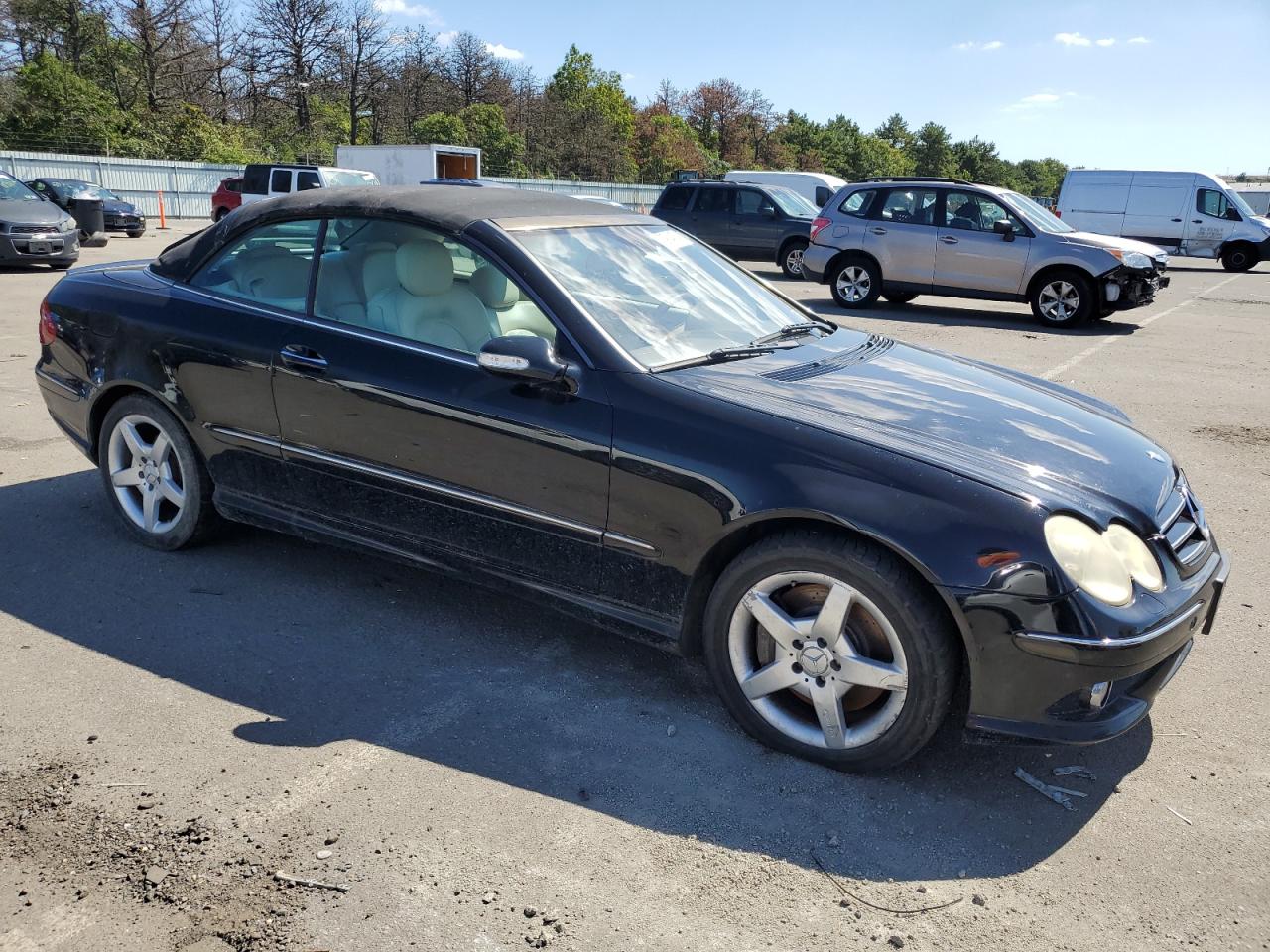 2007 Mercedes-Benz Clk 550 VIN: WDBTK72F47F224170 Lot: 70914174