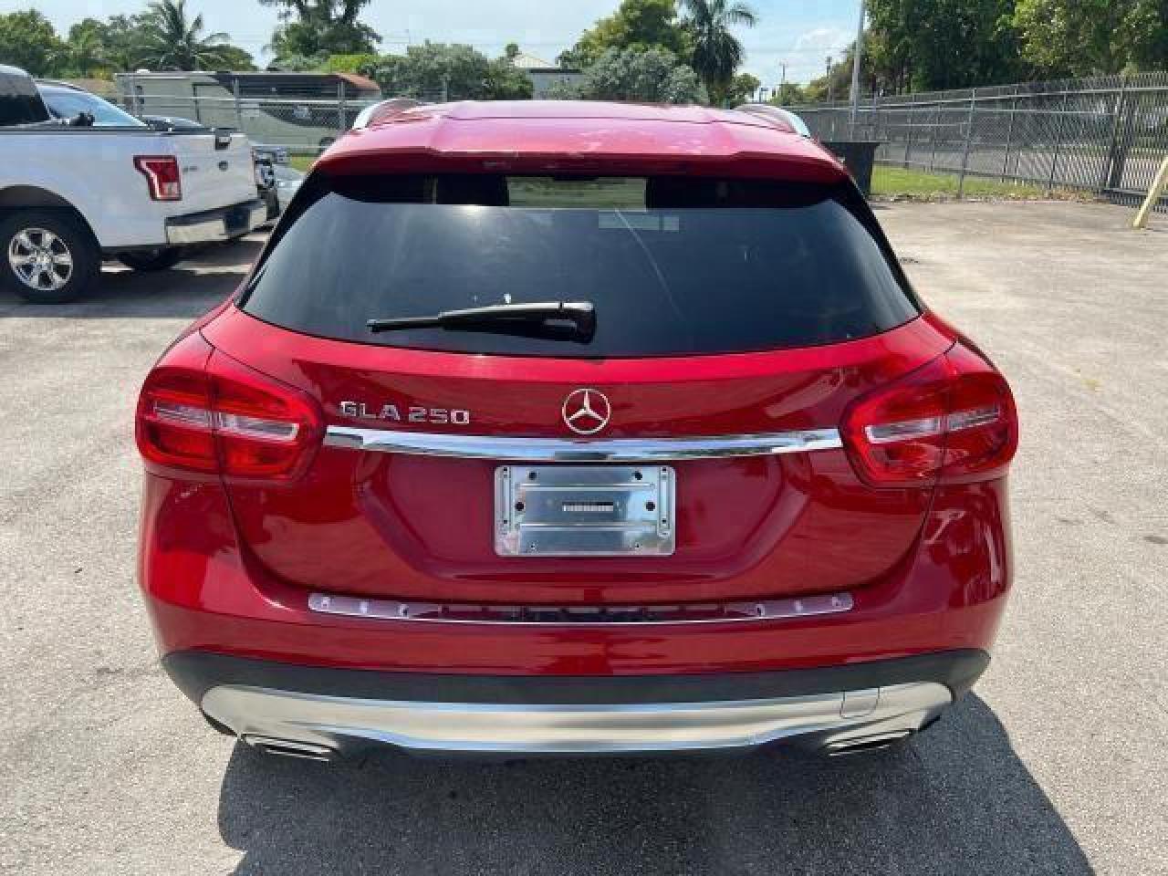 WDCTG4EB4HJ335160 2017 Mercedes-Benz Gla 250