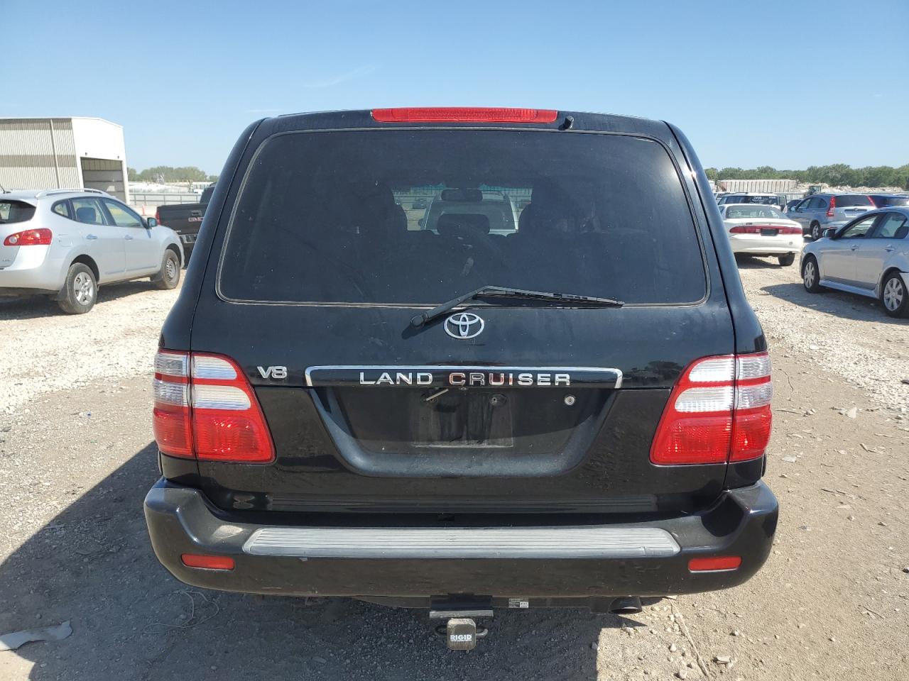 JTEHT05J852070414 2005 Toyota Land Cruiser