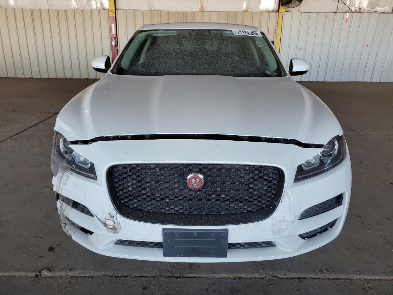 SADCJ2BN5HA093459 2017 Jaguar F-Pace Premium