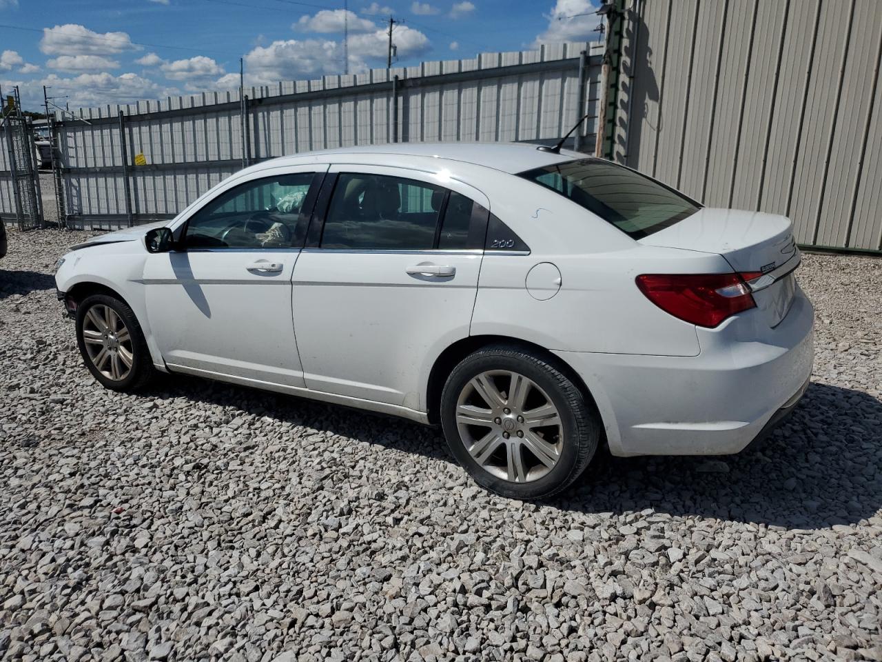 2013 Chrysler 200 Lx VIN: 1C3CCBAB2DN698219 Lot: 71291414