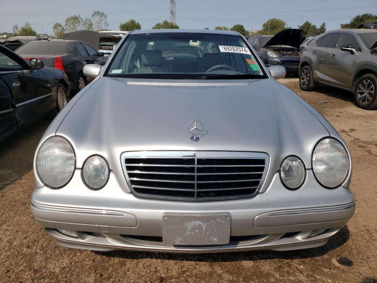 2000 Mercedes-Benz E 320 VIN: WDBJF65JXYB142782 Lot: 69262574