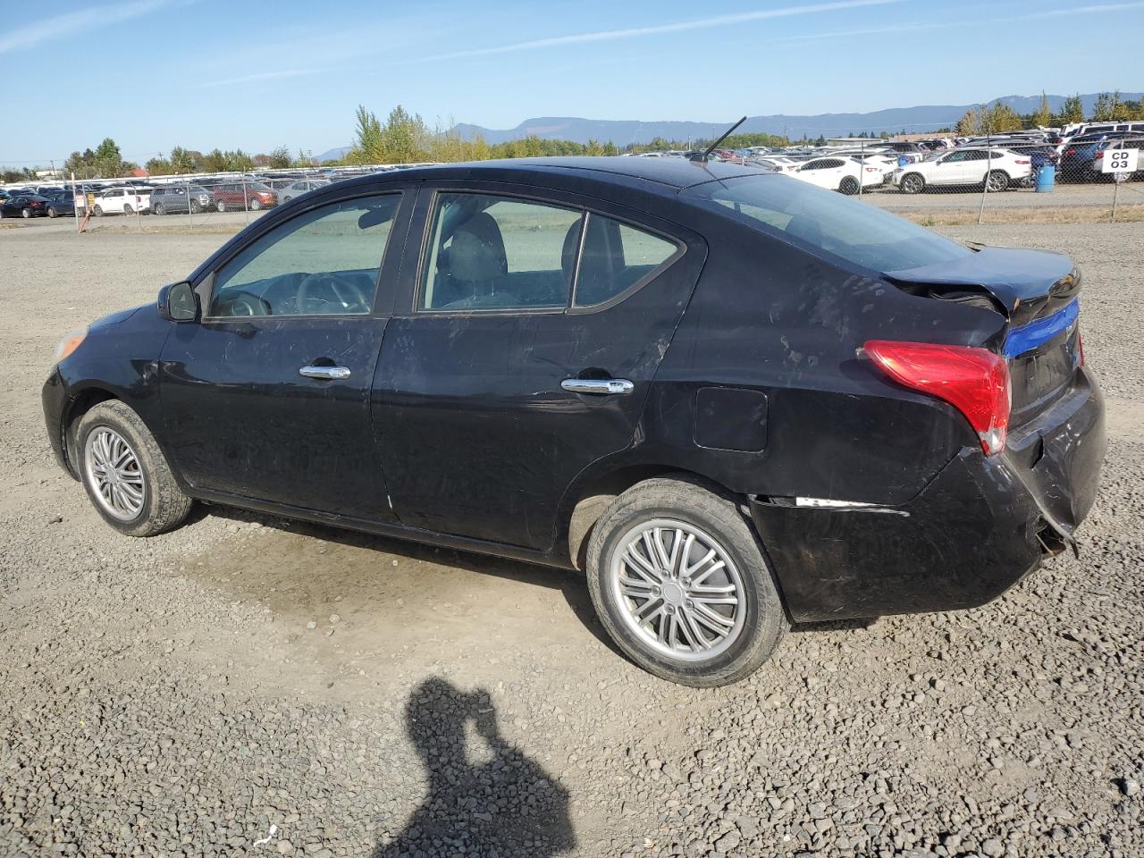 2012 Nissan Versa S VIN: 3N1CN7AP7CL825479 Lot: 70677434