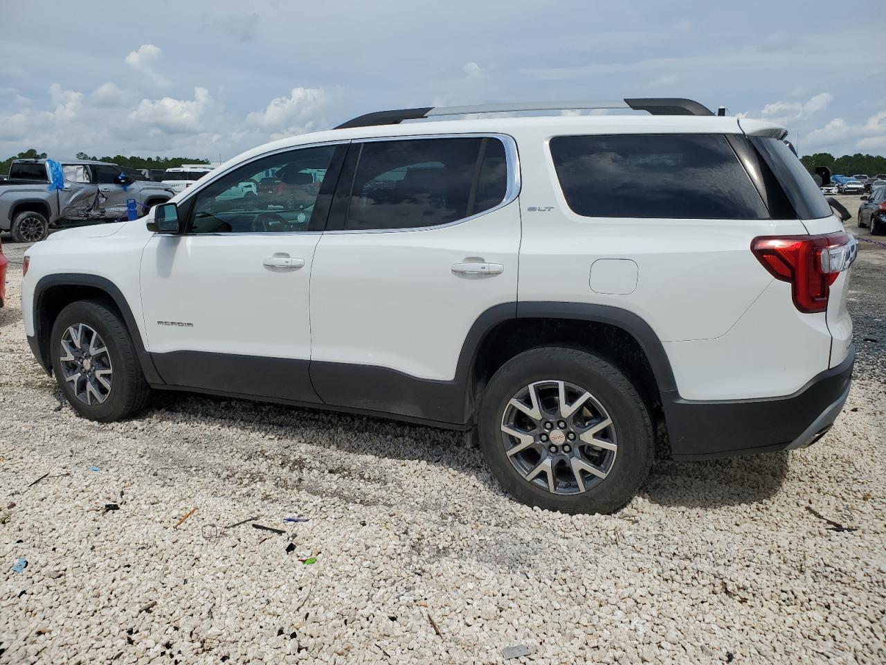 2023 GMC Acadia Slt VIN: 1GKKNML42PZ157135 Lot: 72209624