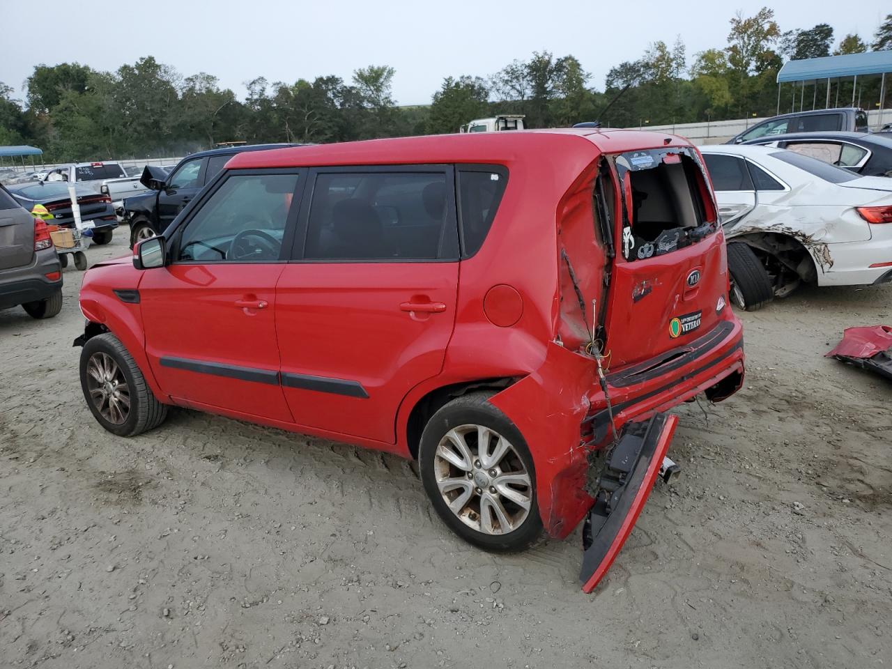 2013 Kia Soul + VIN: KNDJT2A60D7581197 Lot: 71024754