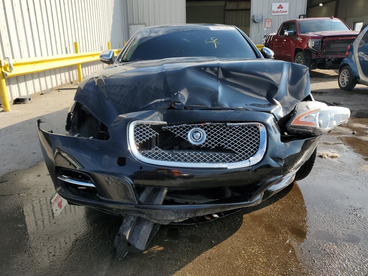 SAJWA2GB3CLV25696 2012 Jaguar Xjl