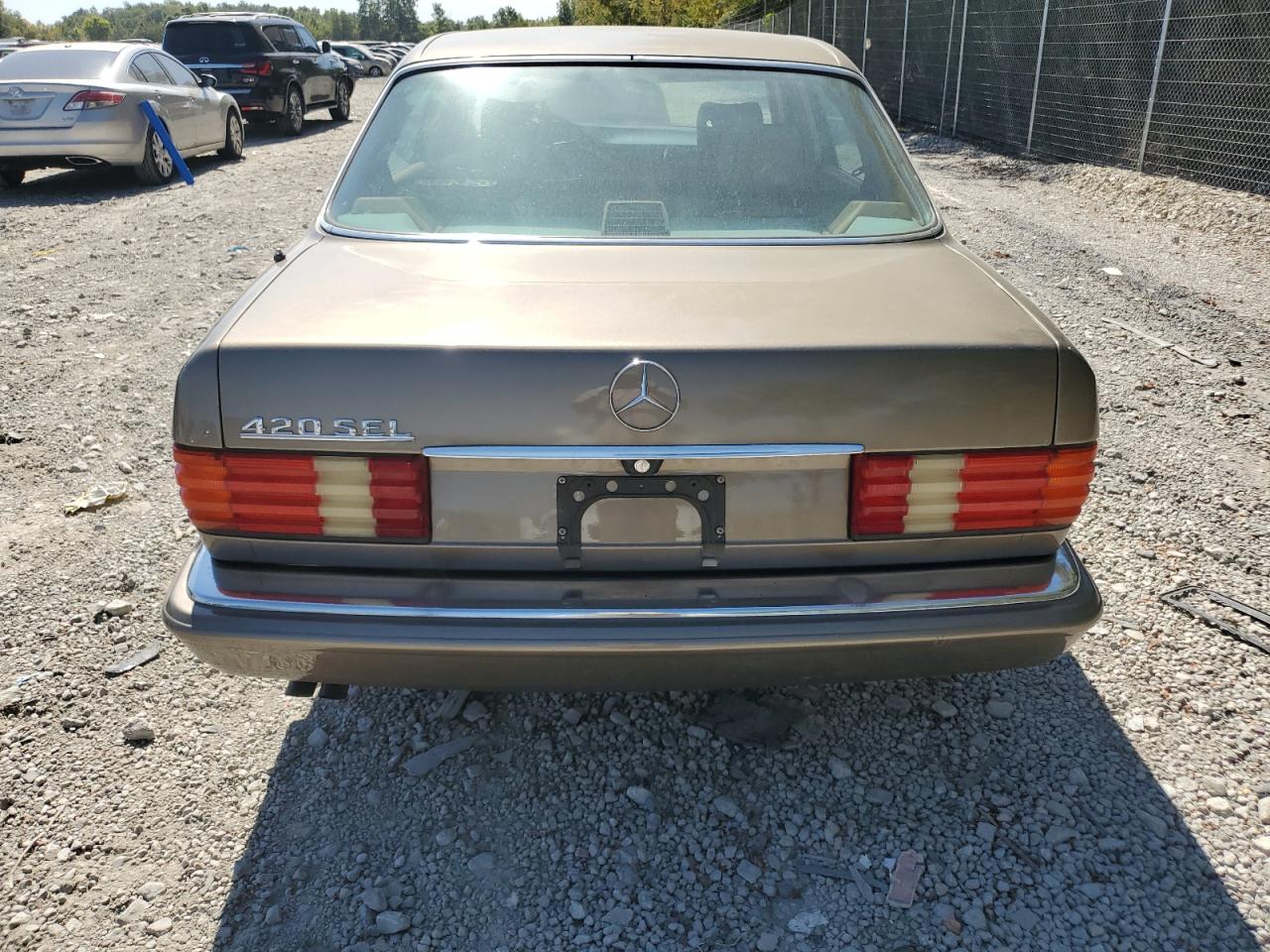 1987 Mercedes-Benz 420 Sel VIN: WDBCA35D0HA311262 Lot: 71760554