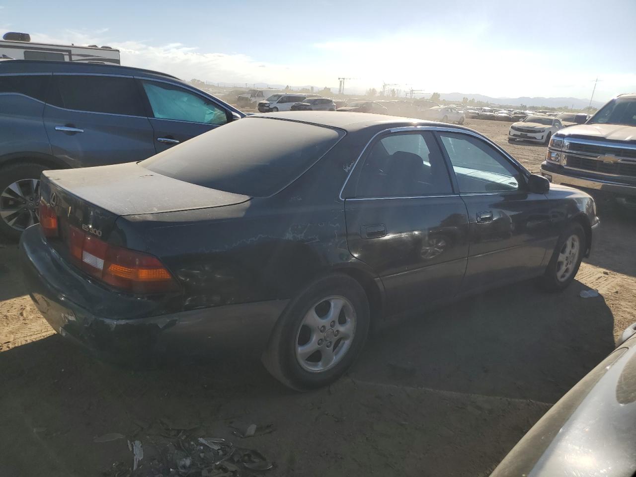 JT8BF28G3W0084827 1998 Lexus Es 300