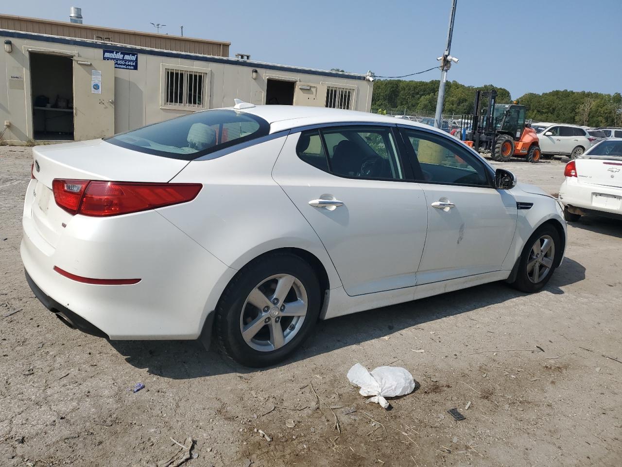 2015 Kia Optima Lx VIN: KNAGM4A71F5658585 Lot: 70983724