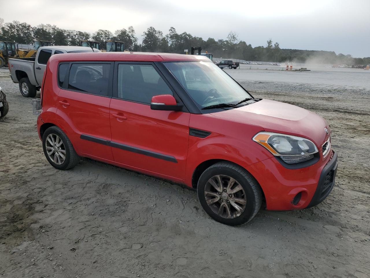 2013 Kia Soul + VIN: KNDJT2A60D7581197 Lot: 71024754