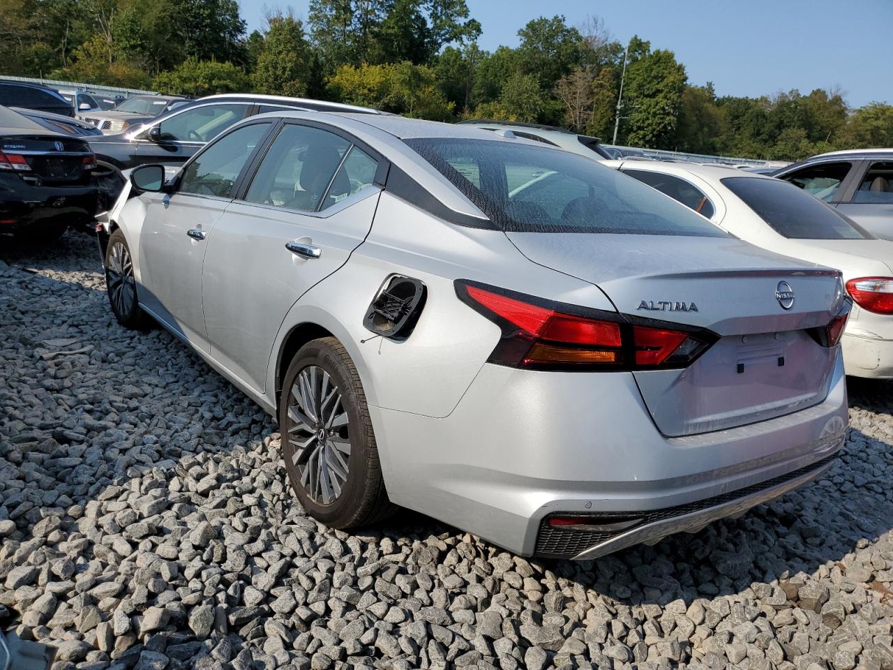 2023 Nissan Altima Sv VIN: 1N4BL4DV7PN364075 Lot: 68745444