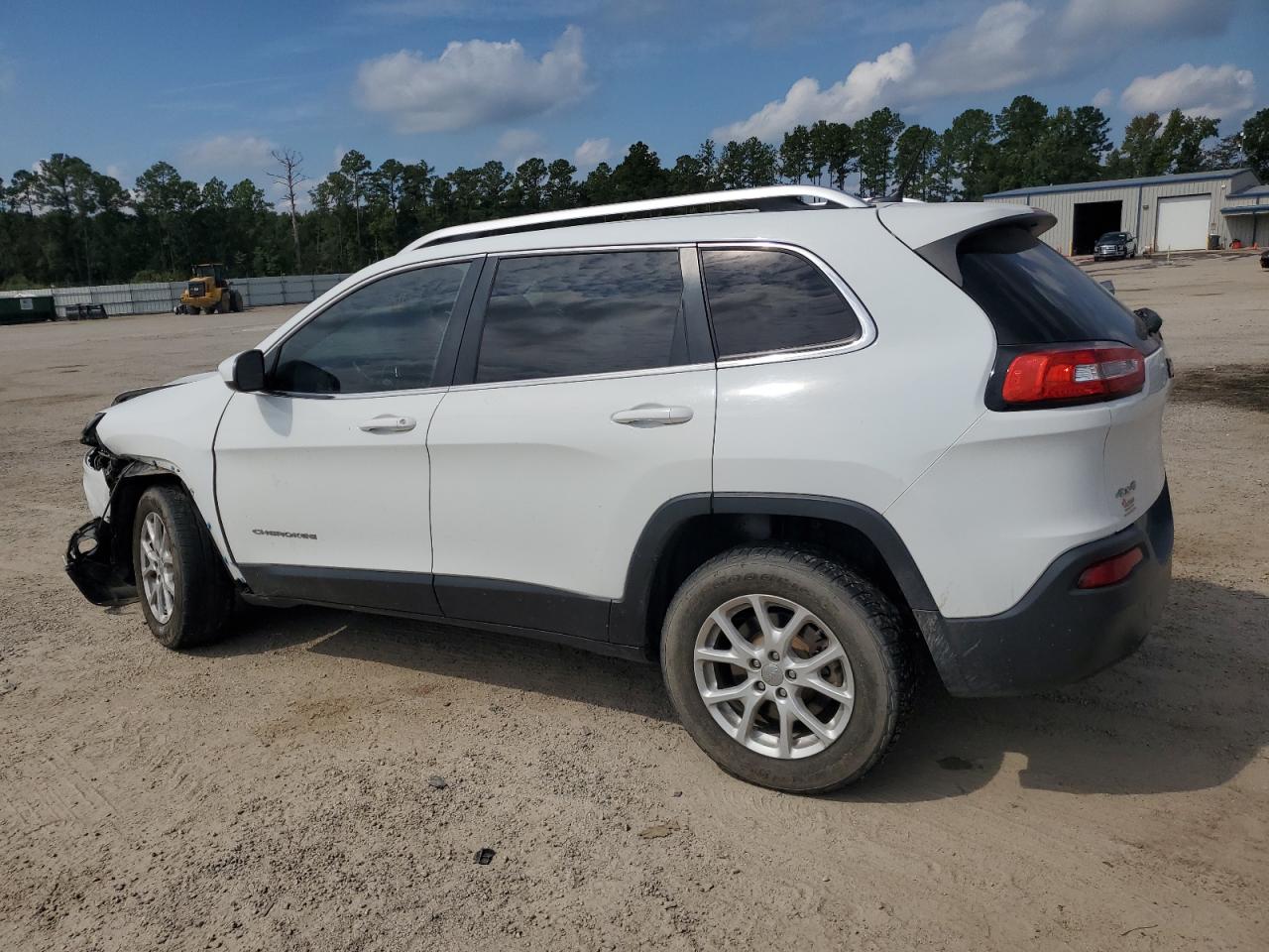 2014 Jeep Cherokee Latitude VIN: 1C4PJMCB4EW308227 Lot: 80517094