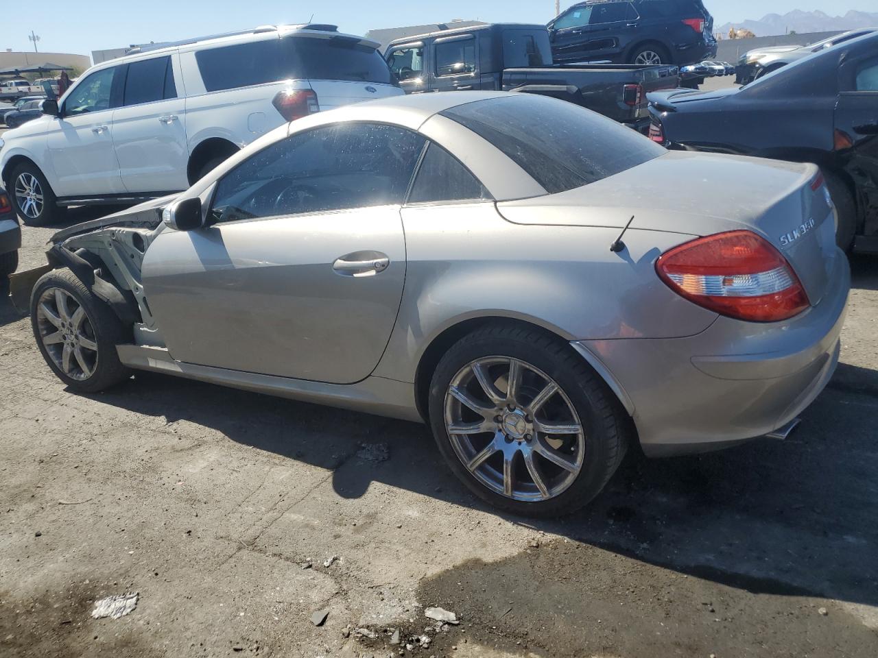 2005 Mercedes-Benz Slk 350 VIN: WDBWK56F55F039344 Lot: 72223844