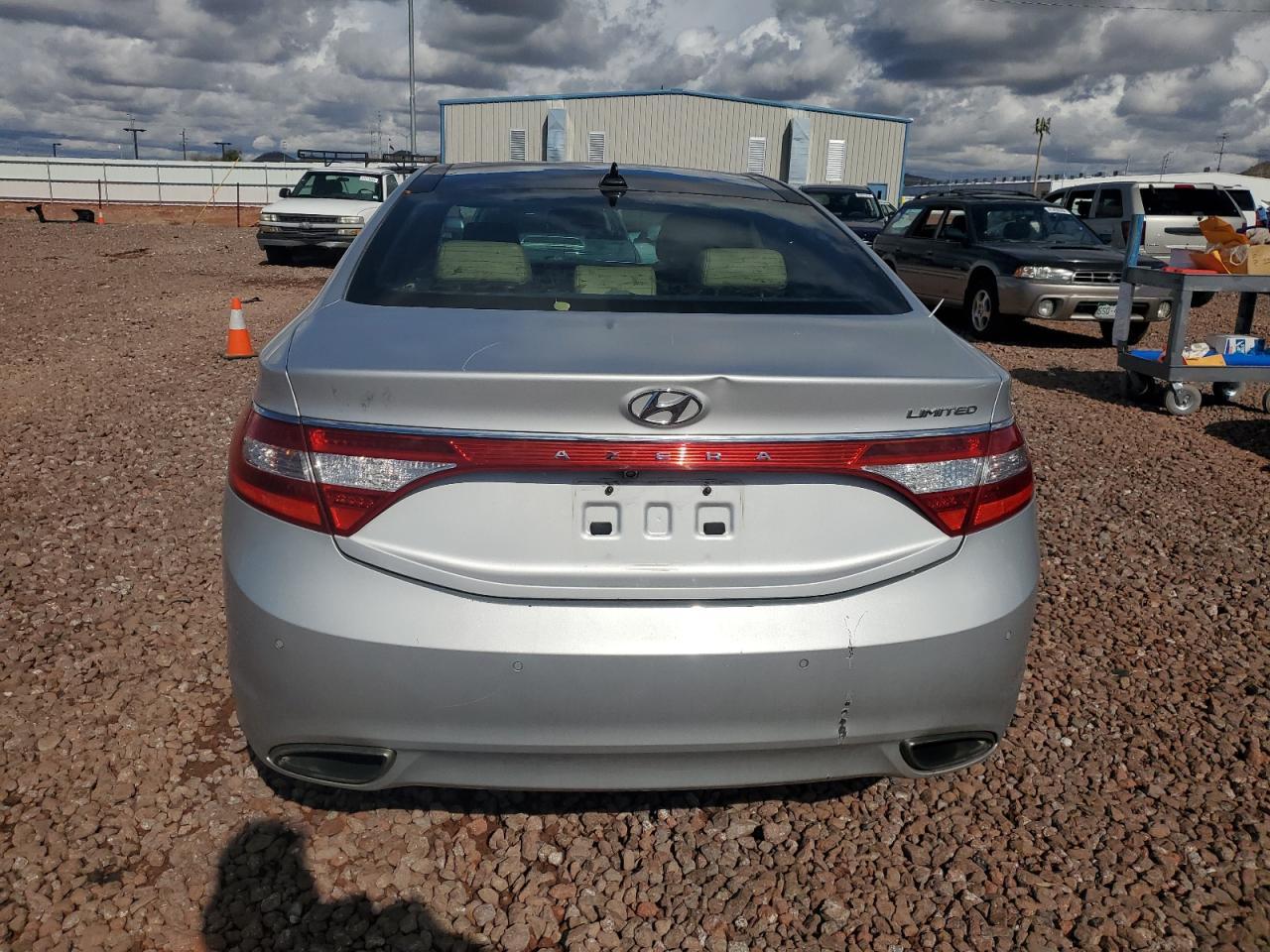 KMHFH4JG4EA400016 2014 Hyundai Azera Gls