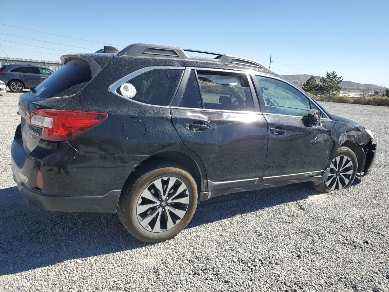 4S4BSENC3H3234125 2017 Subaru Outback 3.6R Limited