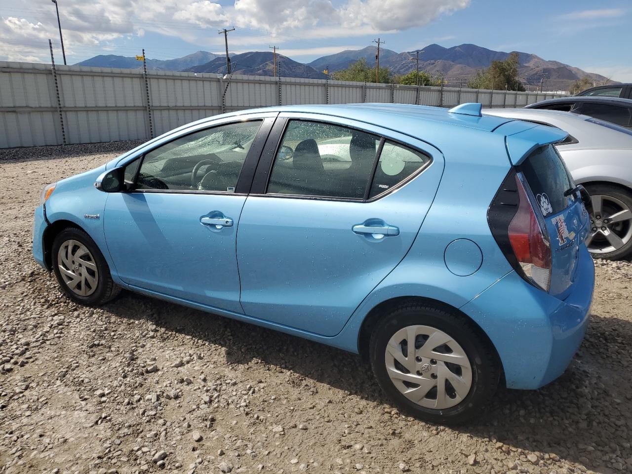 JTDKDTB34G1136870 2016 Toyota Prius C